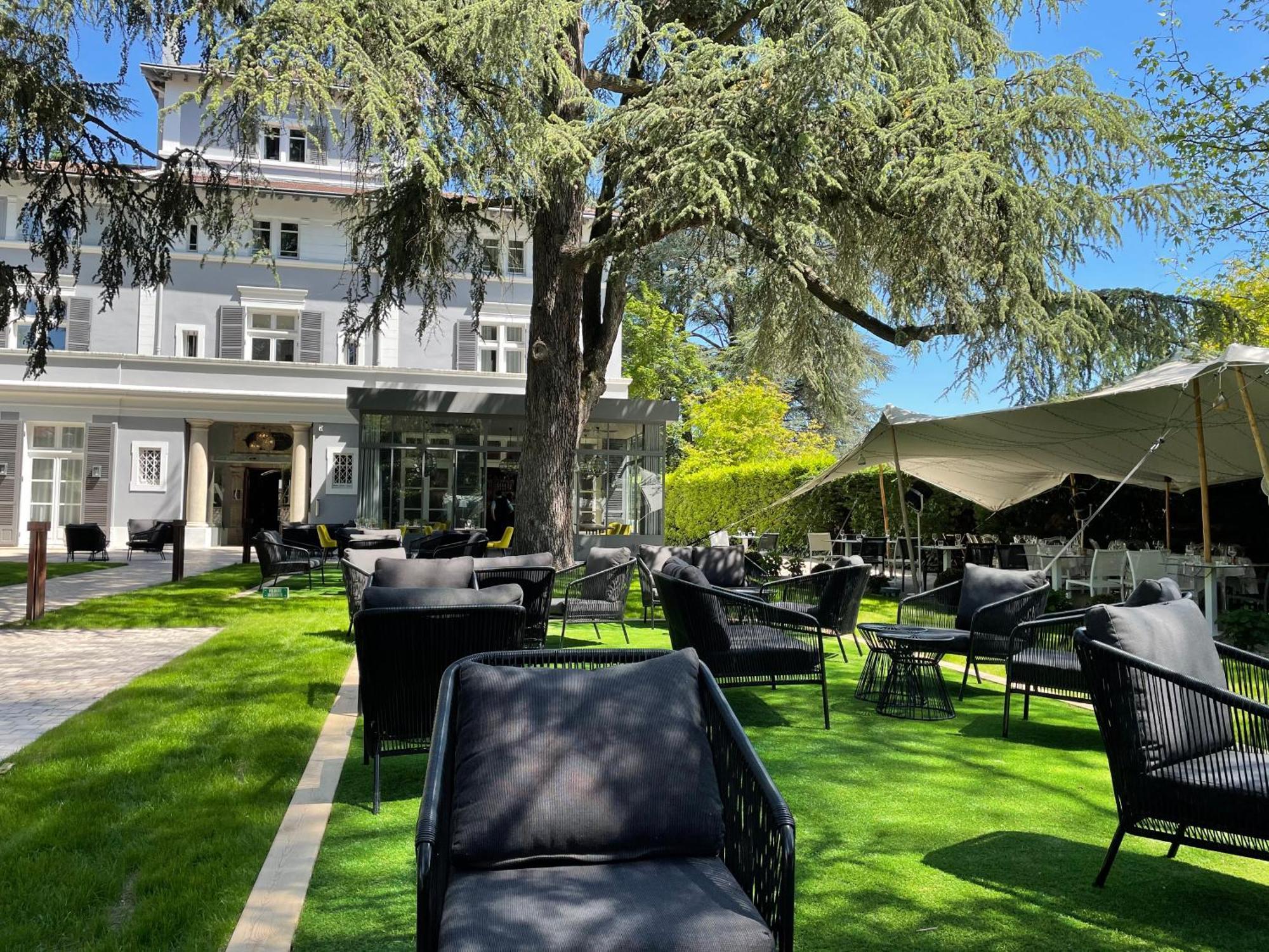 Maison D'Anthouard Ecully Luaran gambar